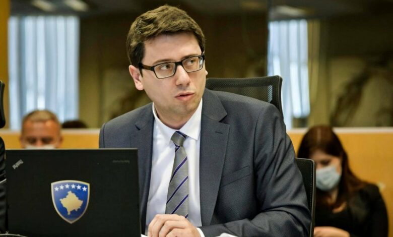 100 euro për sektorin privat, Ministri Murati ka një njoftim 1